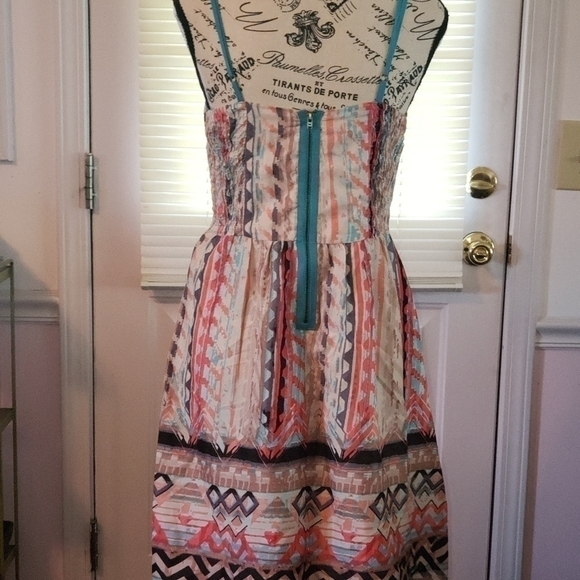 love ,Fire Dress size medium - Picture 4 of 6